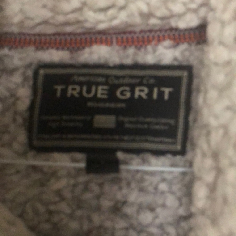 True Grit pullover - Picture 2 of 3